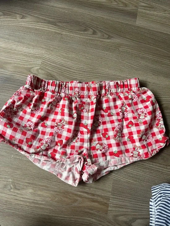 Strawberry Shortcake Gingham Pajama Shorts Sweet Character Lounge Wear Size L - Picture 15 of 15